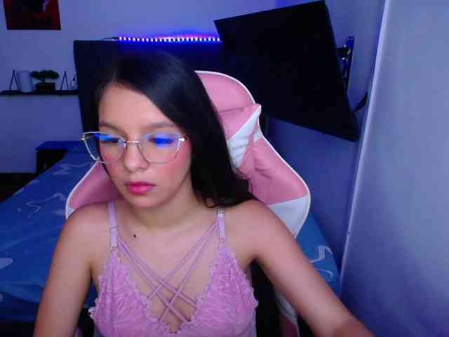 room-kitty webcam