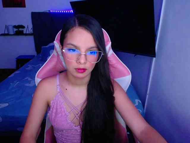 room-kitty webcam