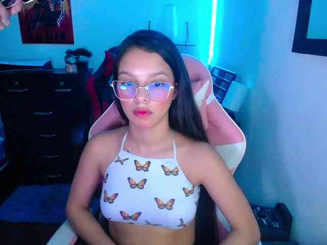 room-kitty webcam