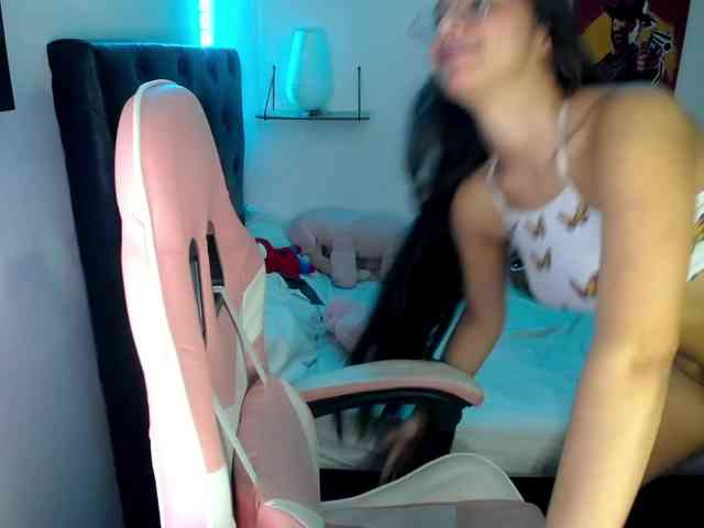 room-kitty webcam