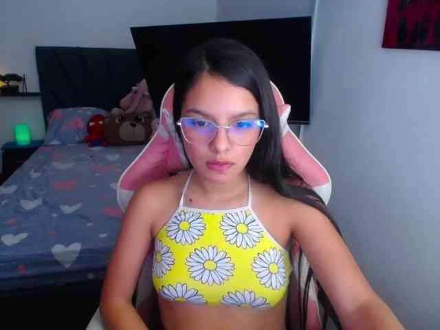 room-kitty webcam
