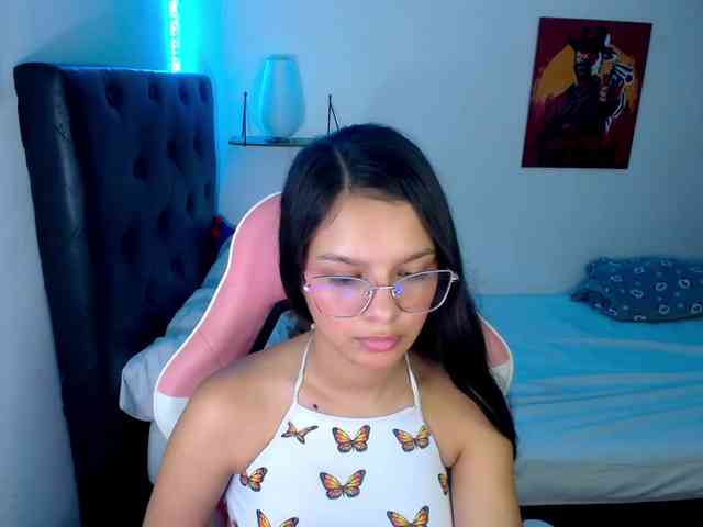 room-kitty webcam