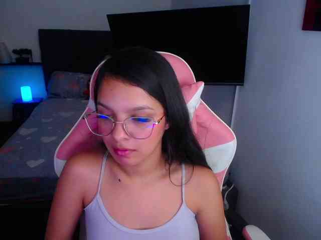 room-kitty webcam