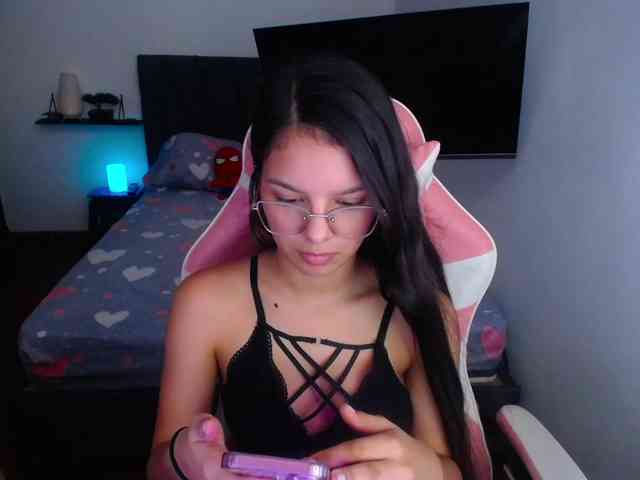 room-kitty webcam