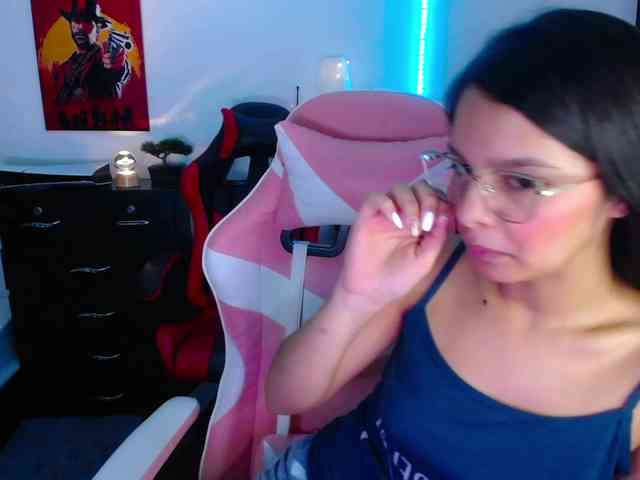 room-kitty webcam