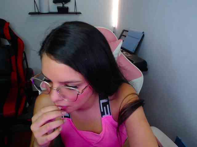 room-kitty webcam