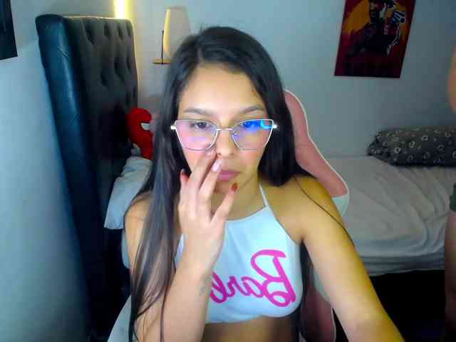 room-kitty webcam