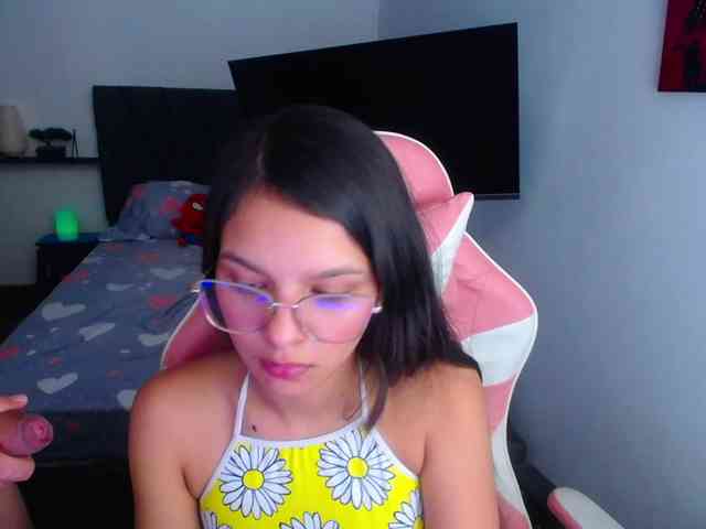 room-kitty webcam