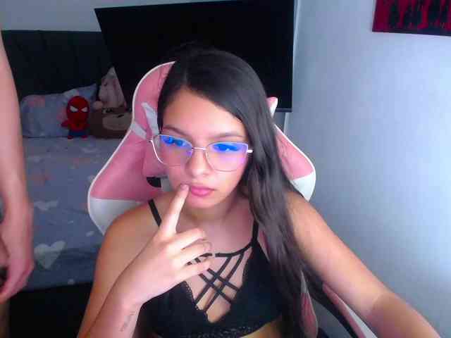 room-kitty webcam
