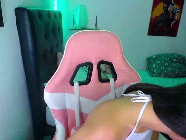 room-kitty webcam