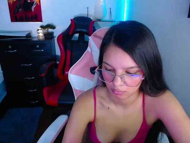 room-kitty webcam
