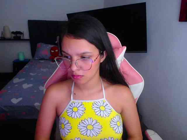 room-kitty webcam