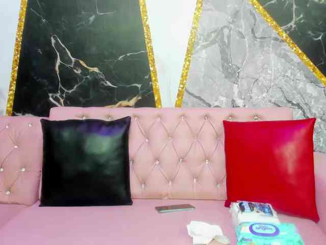 room-kitty webcam