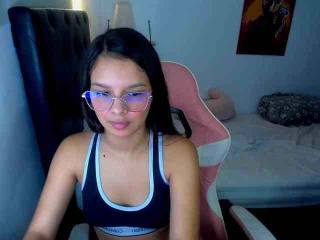 room-kitty webcam