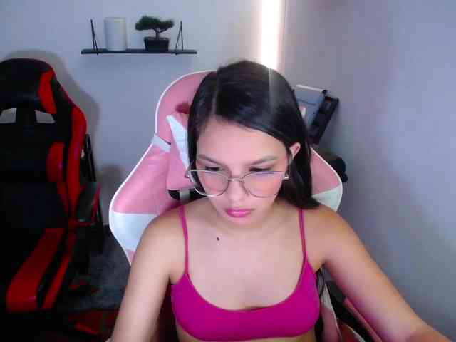 room-kitty webcam