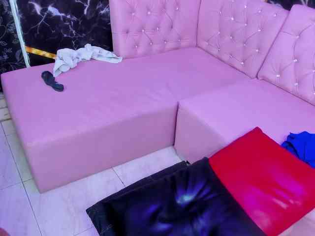 room-kitty webcam