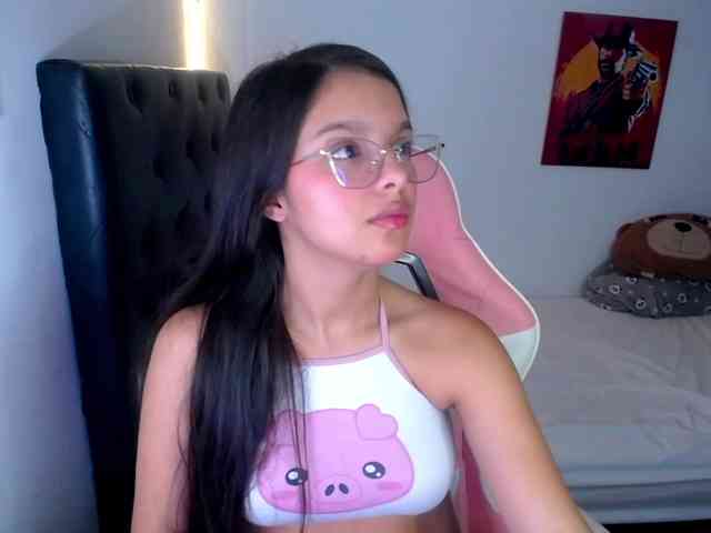 room-kitty webcam