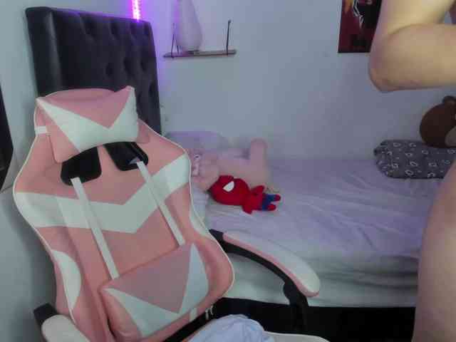 room-kitty