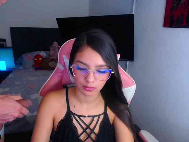 room-kitty webcam