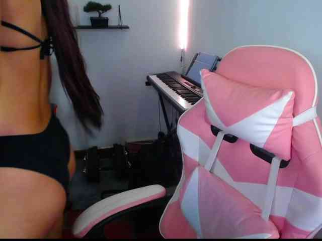 room-kitty webcam