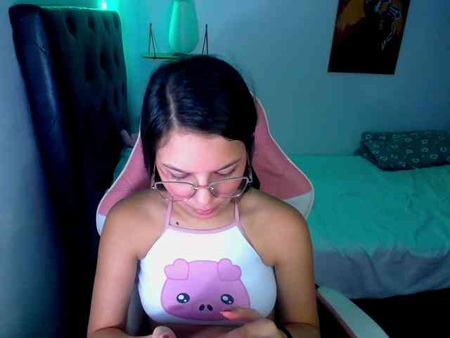 room-kitty webcam