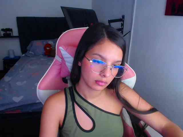 Modelo: room-kitty
