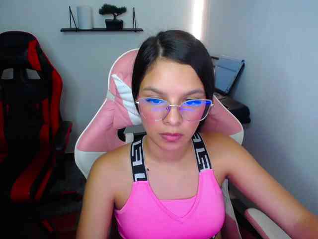 room-kitty webcam