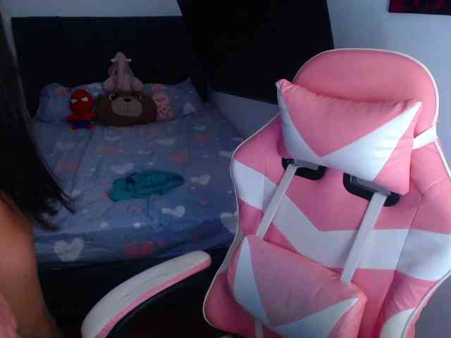 room-kitty webcam