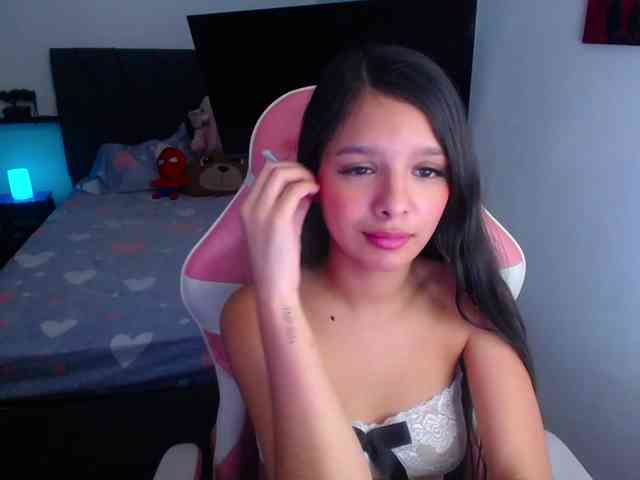 Model: room-kitty