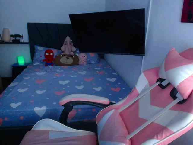 room-kitty