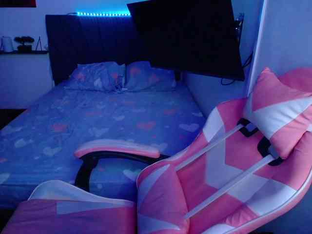 room-kitty