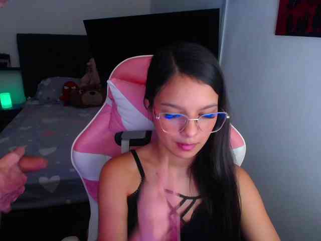 room-kitty webcam