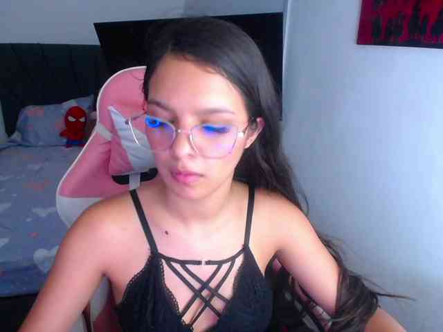 room-kitty webcam