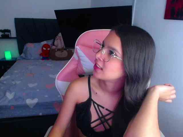 Modelo: room-kitty