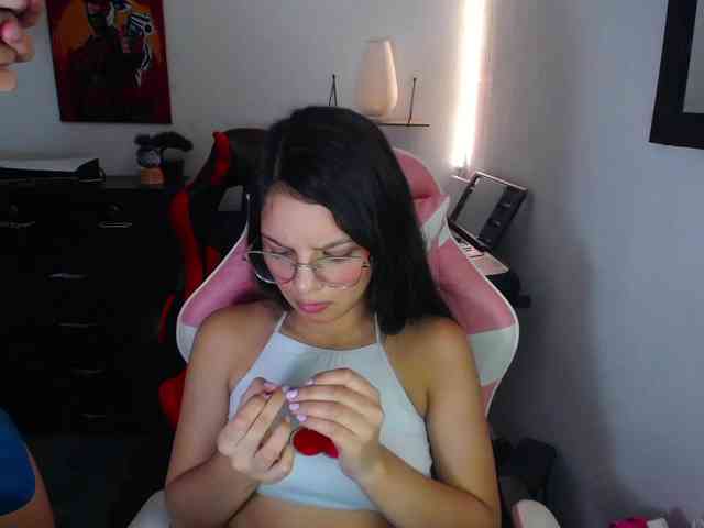 room-kitty webcam