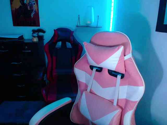 room-kitty webcam