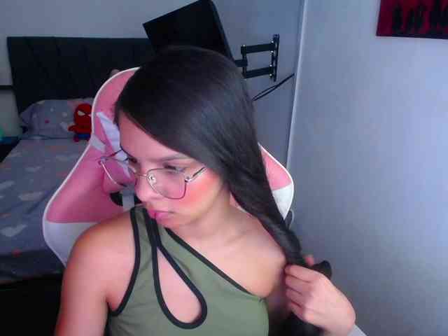 room-kitty webcam