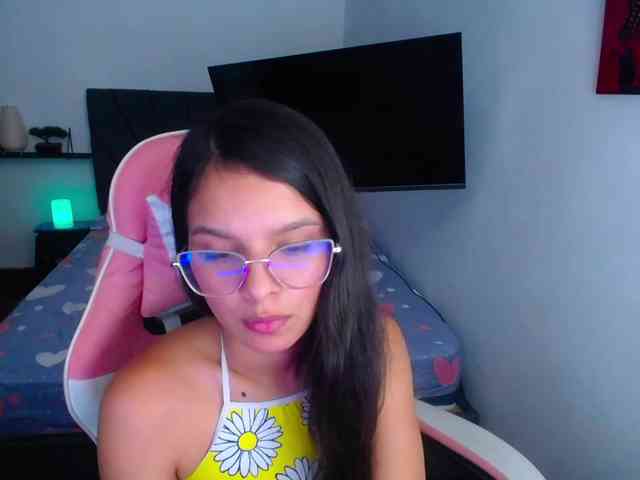 room-kitty webcam