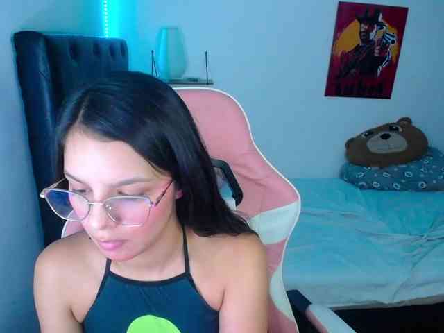 room-kitty webcam