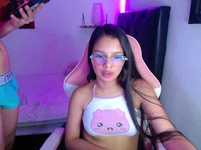 room-kitty Sex Cam Show