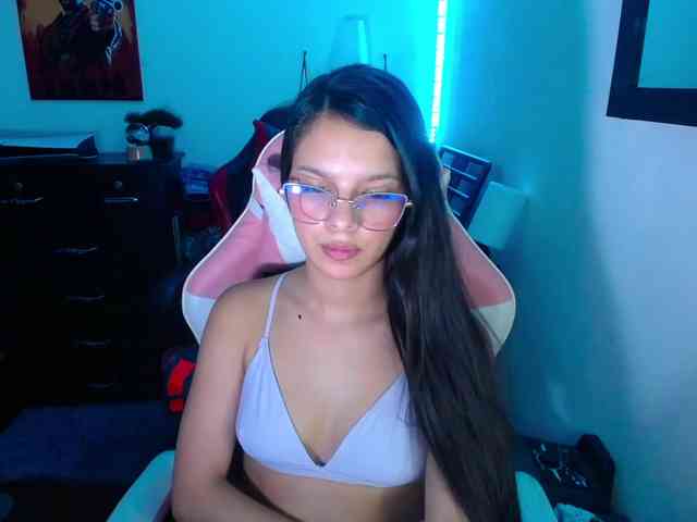 room-kitty webcam