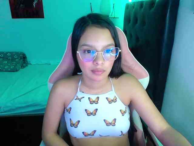 room-kitty Sex Cam Show