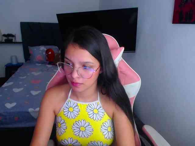 room-kitty webcam