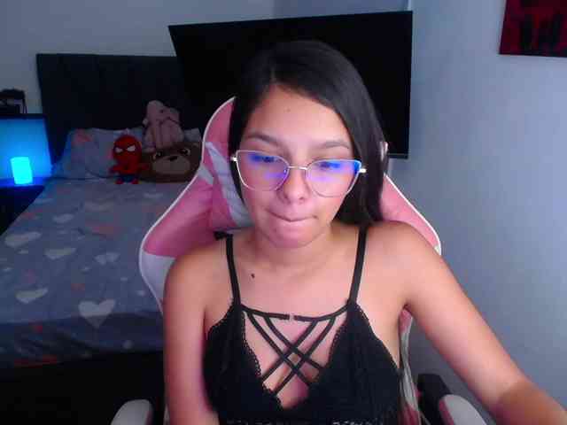 Modelo: room-kitty