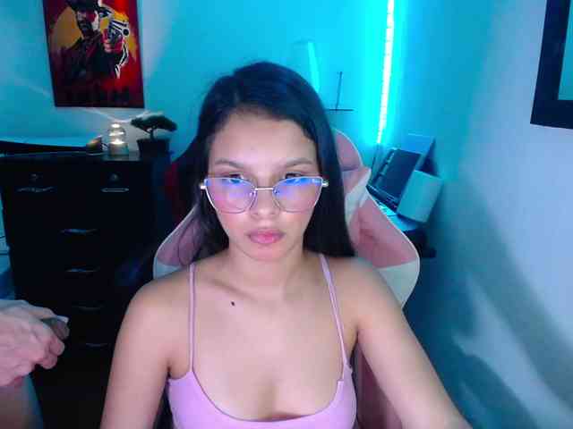 room-kitty webcam