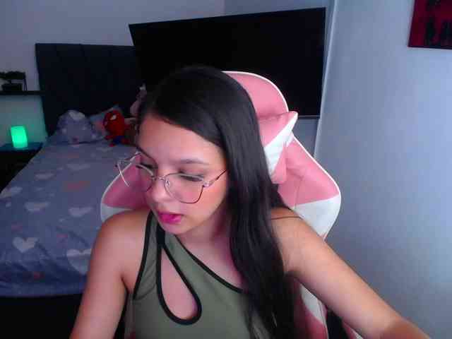 room-kitty webcam