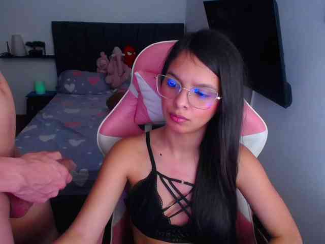 room-kitty webcam