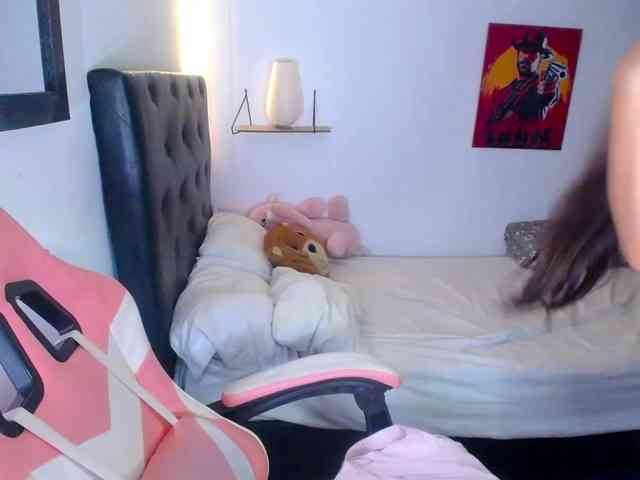 room-kitty webcam