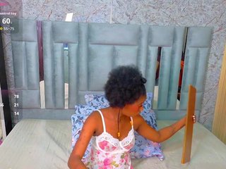 petitelittleebony's Live Webcam