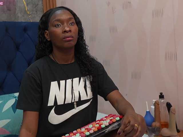 petitelittleebony
